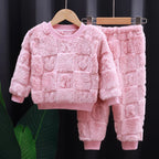 Pijama Infantil de Flanela Outono/Inverno – Conjunto Manga Longa com Blusa e Calça para Meninos e Meninas. Roupa de Dormir e Casa para Bebês e Crianças de 0 a 5 Anos.