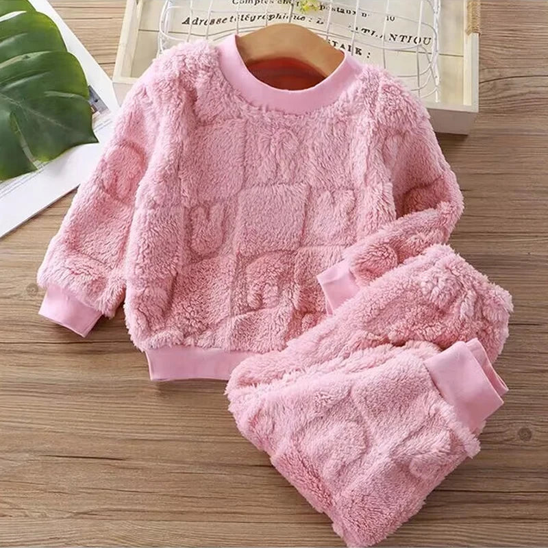 Pijama Infantil de Flanela Outono/Inverno – Conjunto Manga Longa com Blusa e Calça para Meninos e Meninas. Roupa de Dormir e Casa para Bebês e Crianças de 0 a 5 Anos.