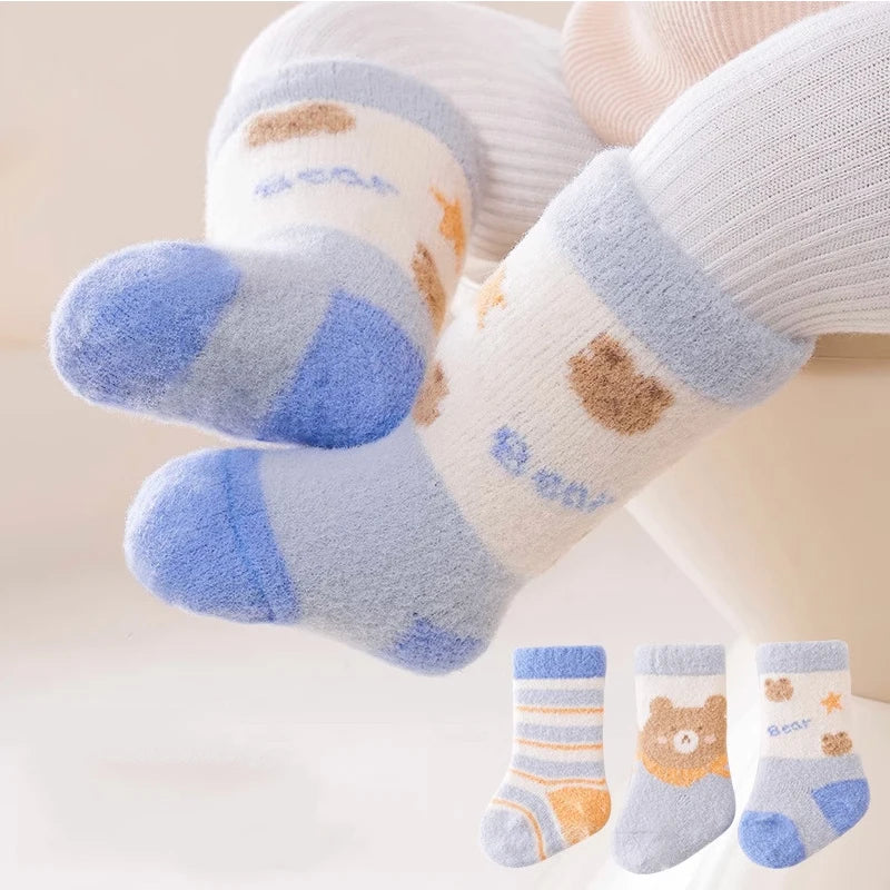 3 Pares de Meias de Inverno Grossas para Bebê, Meias de Tubo Médio de Coelho e Urso de Pelúcia, Quentes para Recém-Nascido, Menino e Menina.