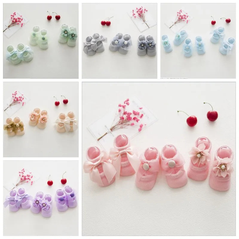 3 pares/conjunto Meias de Algodão para Bebê Meias Antideslizantes para Crianças e Bebês Meias de Chão com Desenhos Animados para Recém-nascidos Meias com Laço e Renda para Meninas.