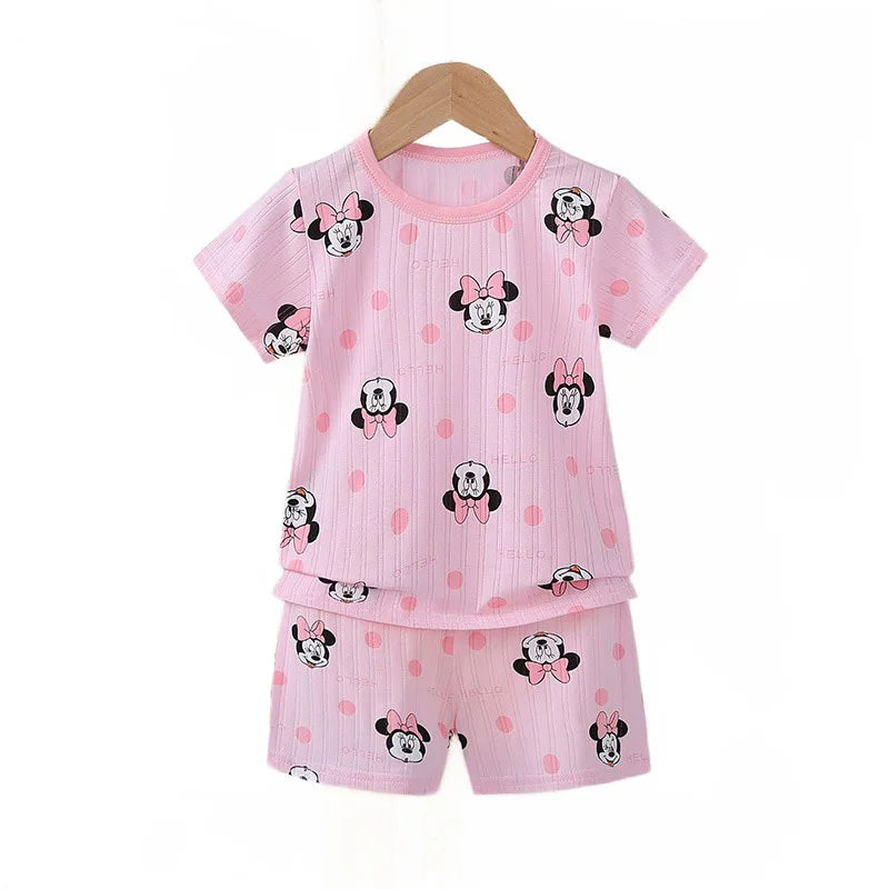 Conjunto  para Bebê Menina Camiseta de Manga Curta e Shorts. Roupas Infantis Idades 0-4 Anos.