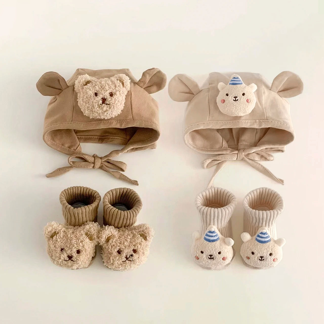 2 Peças/Conjunto Chapéu e Meias de Bebê Cartoon Bonitos Chapéu de Ponto de Animais Para Menino e Menina Inverno Chapéus de Tricô de Lã e Meias Curtas Aquecedoras Para Recém-Nascido.