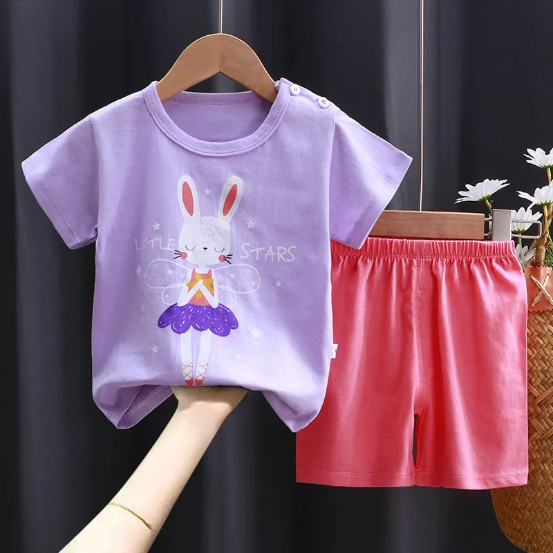 Conjunto  para Bebê Menina Camiseta de Manga Curta e Shorts. Roupas Infantis Idades 0-4 Anos.