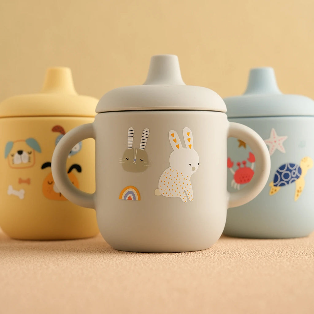 1 UND Copo de Alimentação Infantil de Silicone com Desenho Animado. Livre de BPA. à Prova de Vazamentos. Copo de Treinamento com Alça. Prático para Viagem e Seguro para Lava-louças.