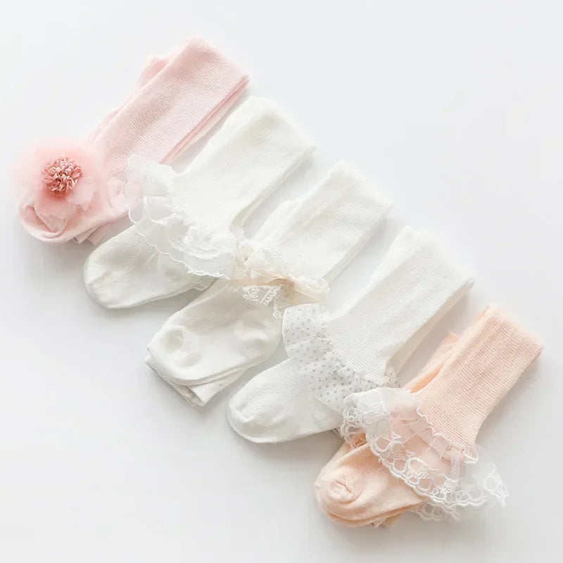 Meia-calça de bebê para meninas, com renda, laço e flor, meias finas para verão, primavera e outono, meias de malha para recém-nascidos e crianças pequenas.
