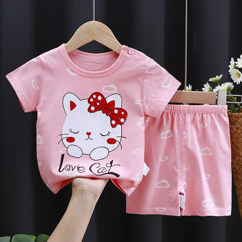 Conjunto  para Bebê Menina Camiseta de Manga Curta e Shorts. Roupas Infantis Idades 0-4 Anos.