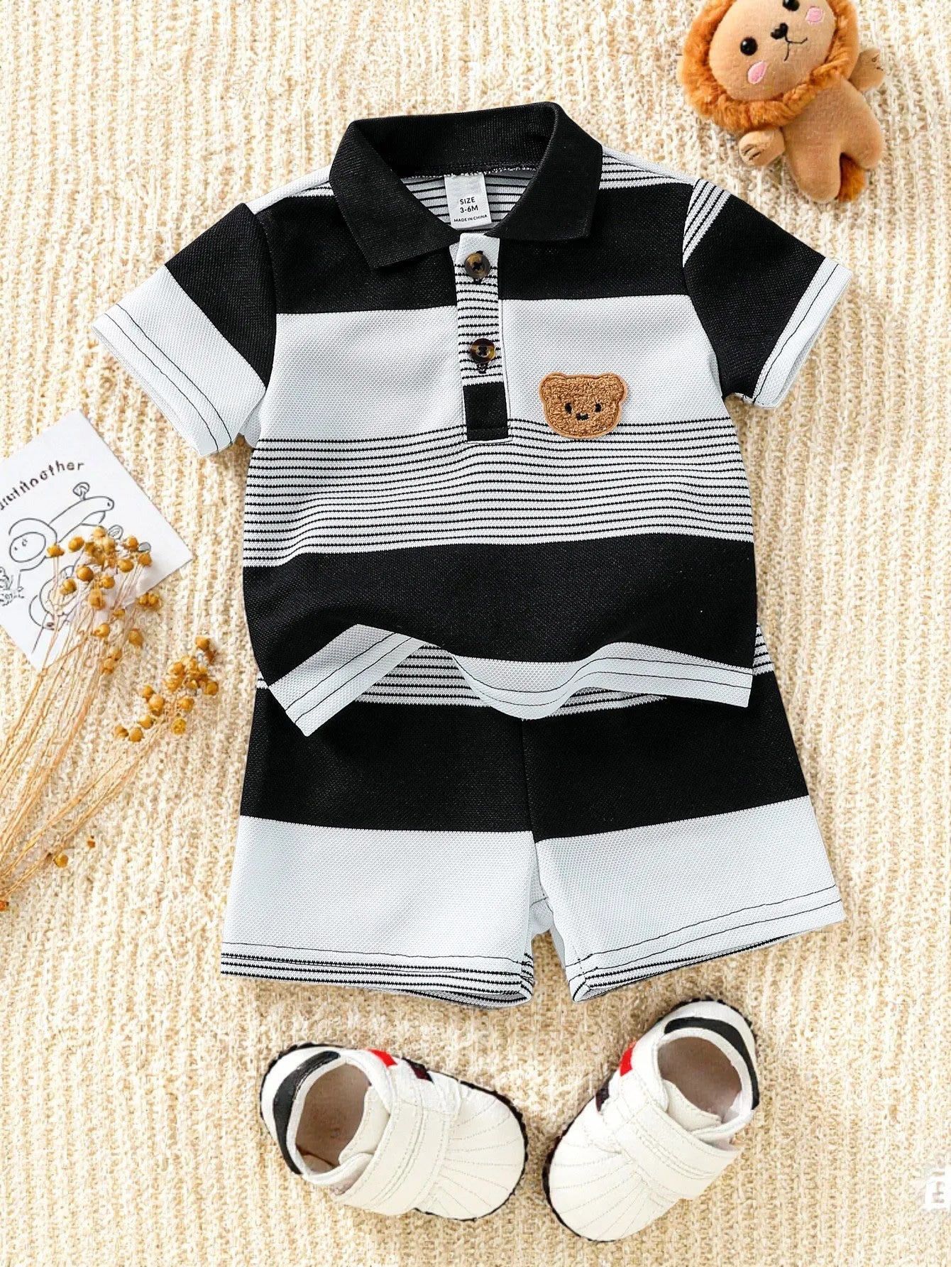 Conjunto Infantil Masculino Casual – Camiseta Listrada com Urso e Shorts para Meninos